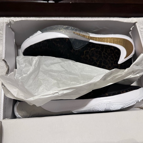 Nike Zoom Freak 1 Paramount Pictures Coming To America never worn 10/10 - Picture 6 of 9